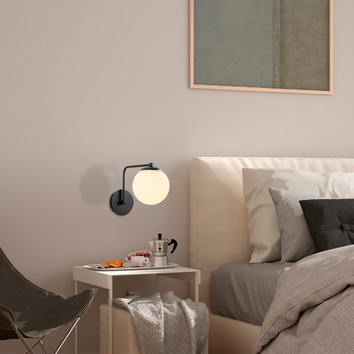 Opviq Daisy-147-A Lámpara de pared negra con tapa de cristal